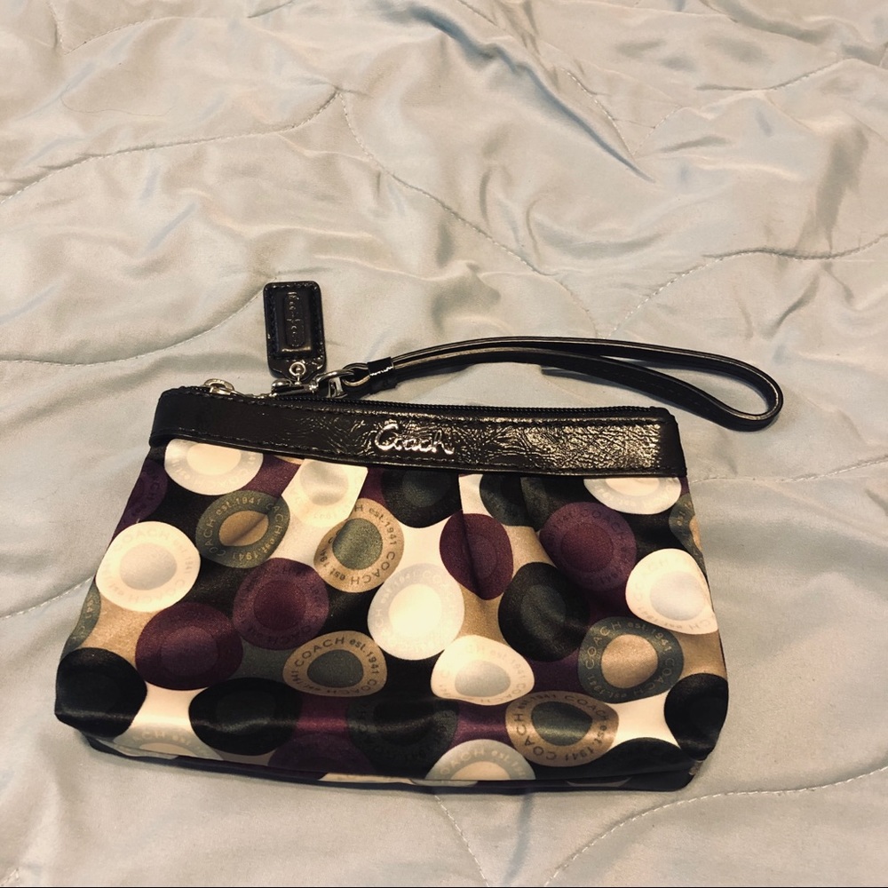NWOT Coach Wristlet